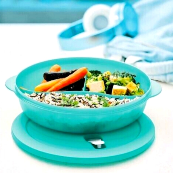 Crystal wave Tupperware divider dish - Picture 2 of 3